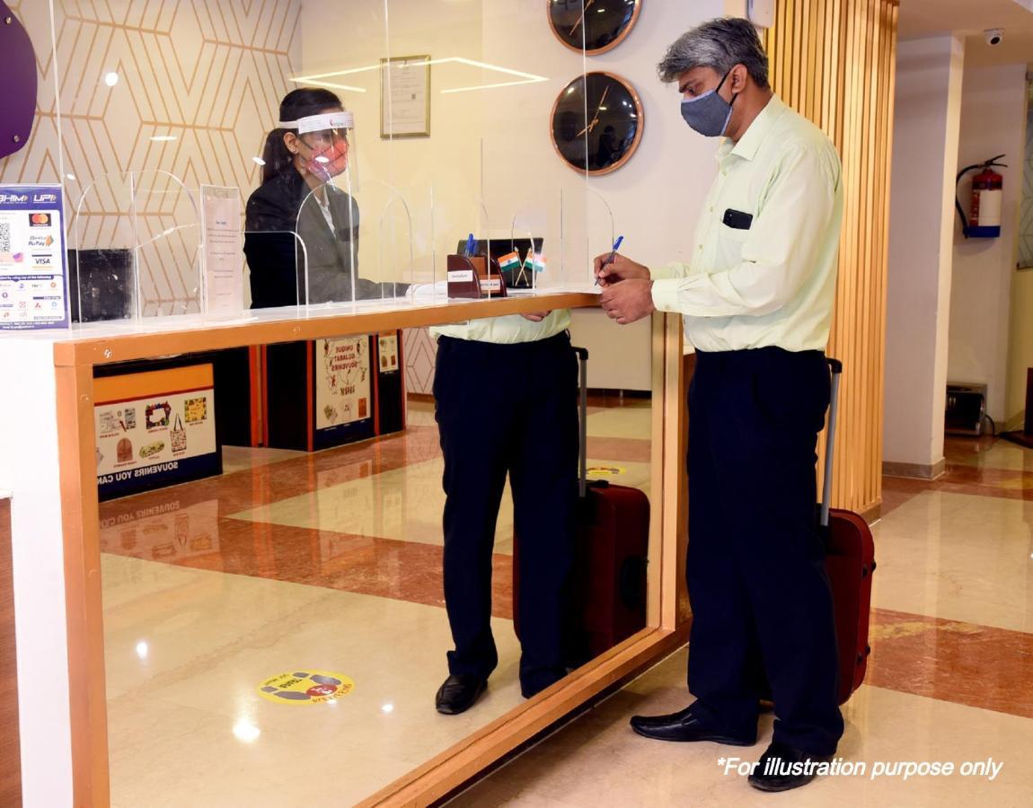 Bilāspur Oyo 28789 Hotel Adarsh מראה חיצוני תמונה